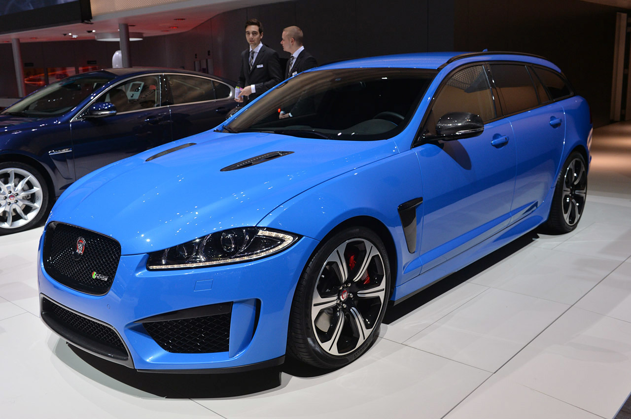 2014-Jaguar-XFR-S-Sportbrake-01.jpg