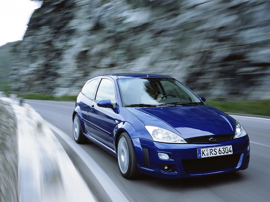 Ford Focus RS 2002 - 1024x768.jpg