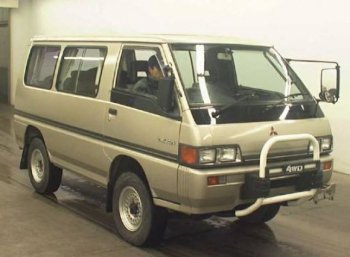 1988_Mitsubishi_Delica_L300_For_Sale_Front_resize.jpg