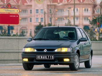 renault_19_1992_wallpapers_1.jpg