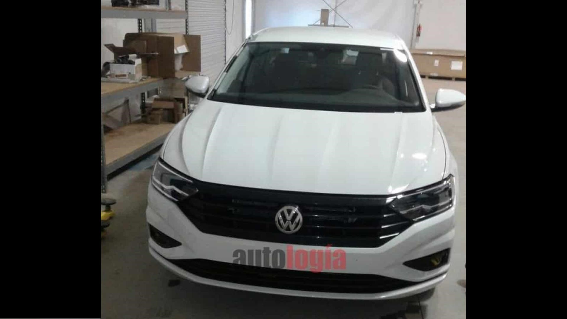 2018-volkswagen-jetta-snapped-without-camo-moves-to-mqb-platform_1.jpg