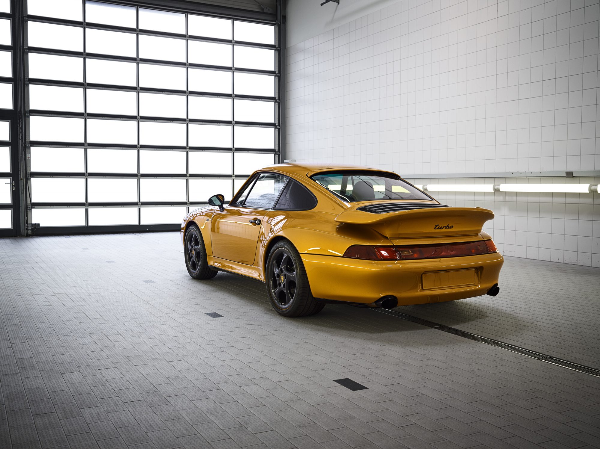 Porsche-993-Turbo-S-Project-Gold-1.jpg