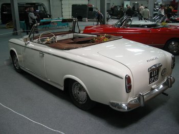 800px-Peugeot_403_Cabriolet_001.jpg