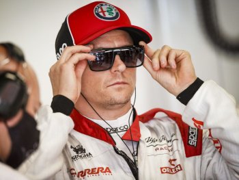 Kimi-Raikkonen-asked-the-reporter-a-confusing-question-I.jpg