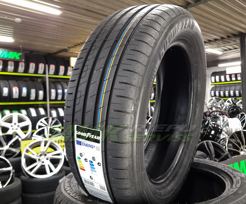 19550r15-goodyear-efficientgrip-performance-82v-dot17-vasaras-riepas.jpg