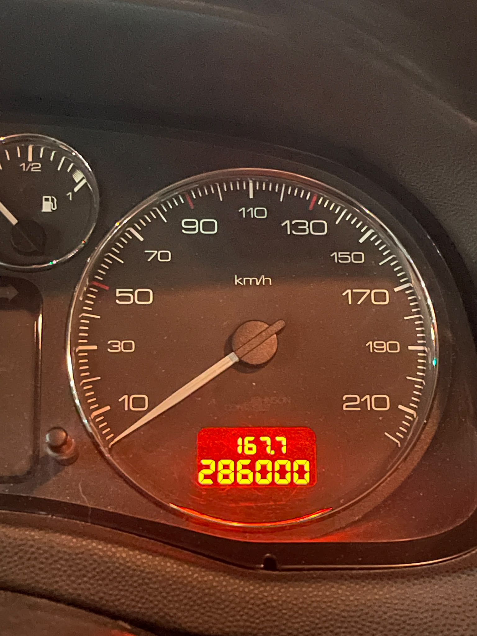 286000.jpeg
