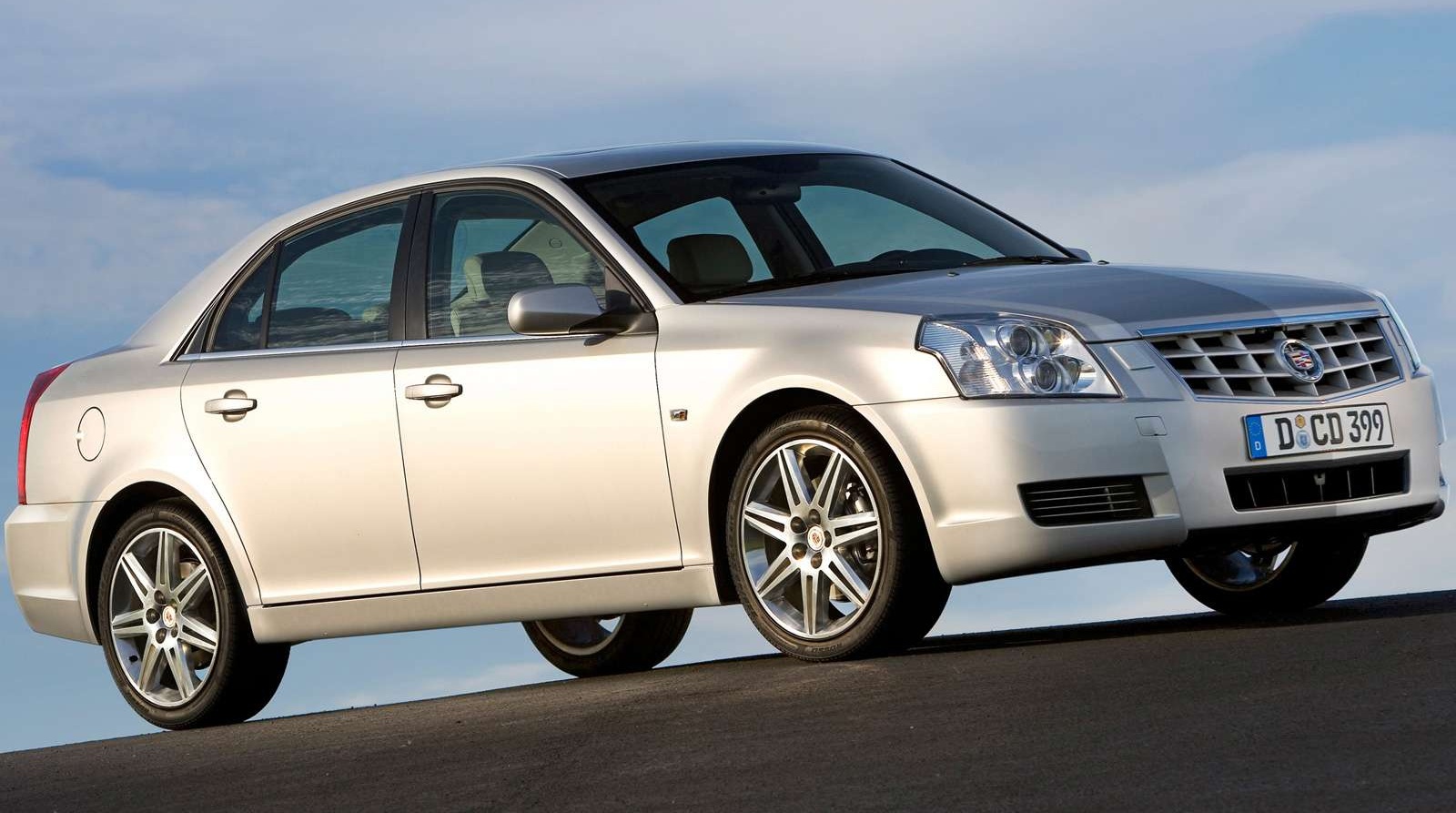 Cadillac-BLS-2006-Front_Three-Quarter.e74069ab.jpg