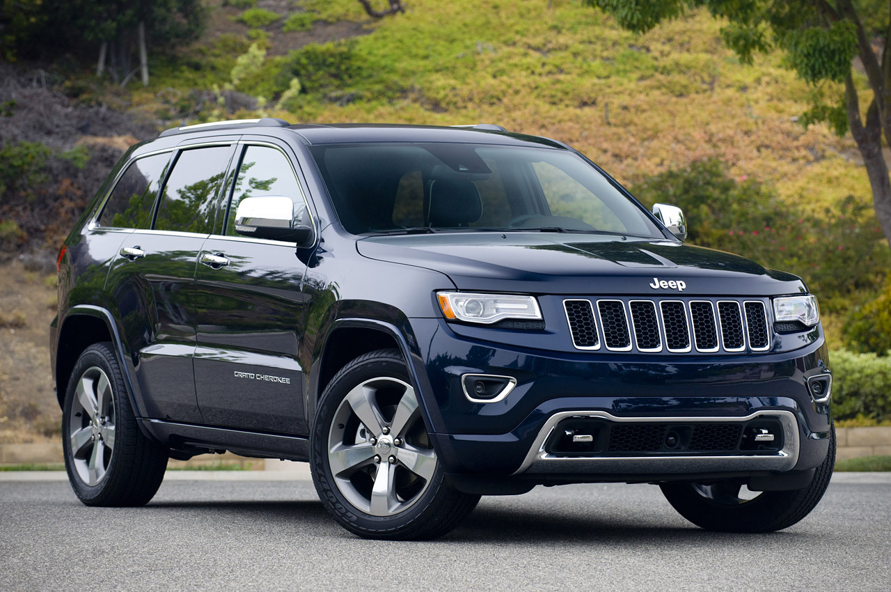 Фото джип гранд. Jeep Grand Cherokee 2014. Jeep Grand Чероки 2014. Jeep Grand Cherokee Overland 2014. Джип Jeep Grand Cherokee.