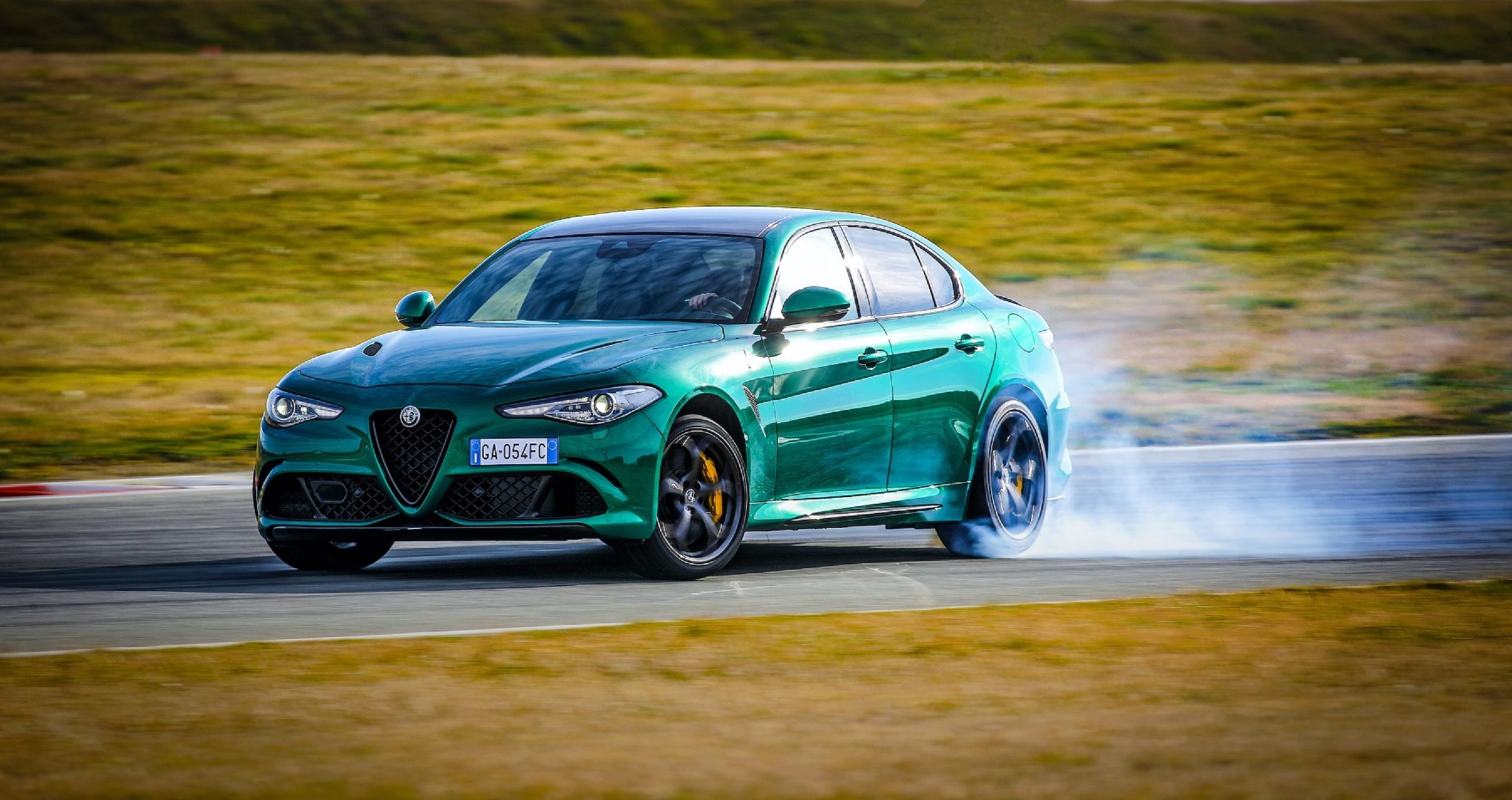 Alfa Romeo Giulia Quadrifoglio'dan önemli başarı